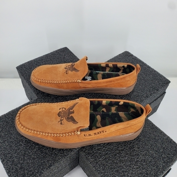 The Bradford Exchange U.S. Navy Pride" Men's Faux Suede Moccasins Size 10 Shoes - Picture 9 of 13